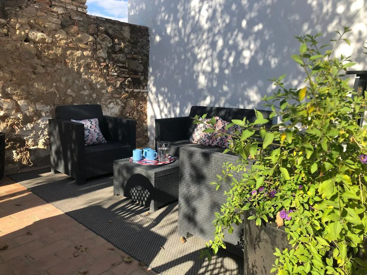 Country house Casa Del Almezo Guest House Almodovar del Rio
